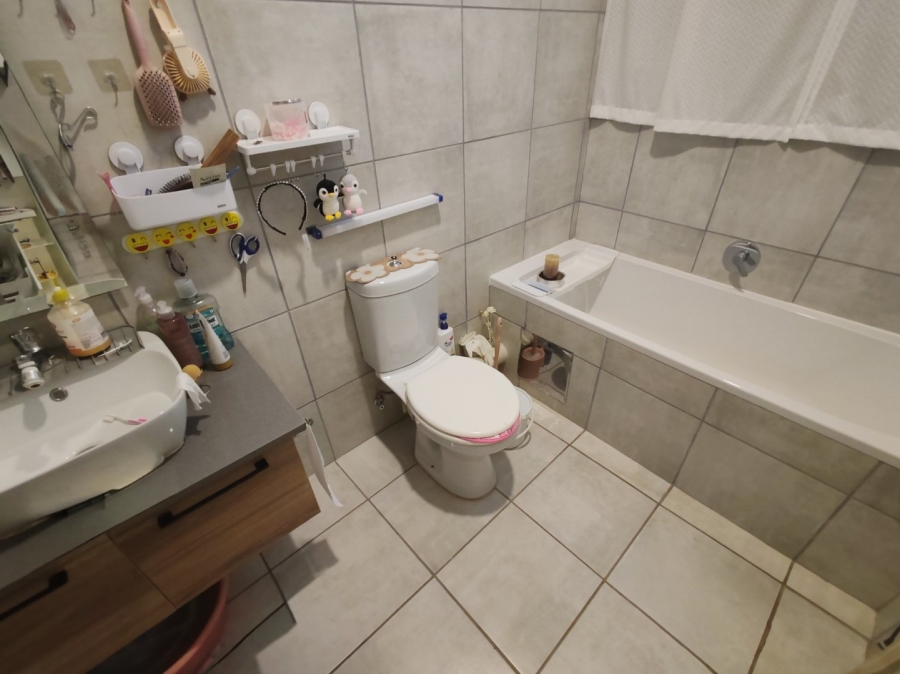 2 Bedroom Property for Sale in Montana Gauteng