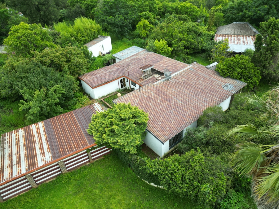 8 Bedroom Property for Sale in Kromdraai AH Gauteng