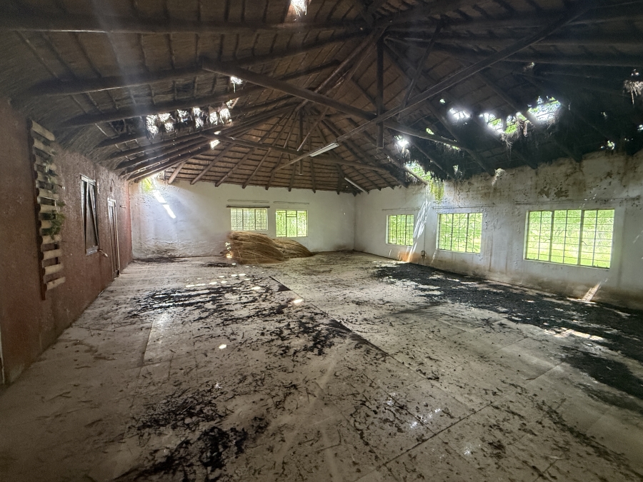 8 Bedroom Property for Sale in Kromdraai AH Gauteng