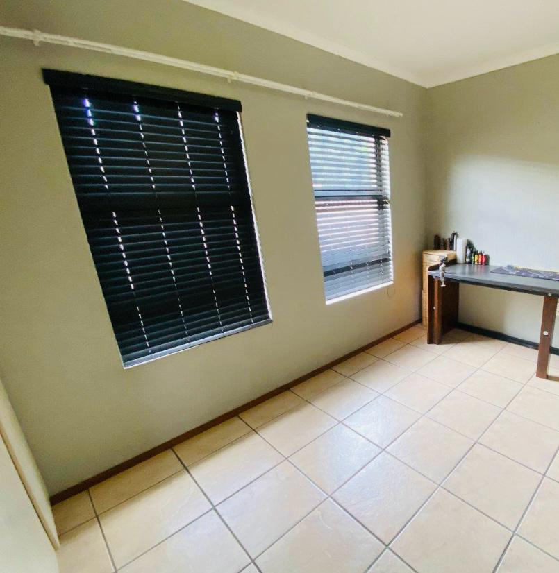 3 Bedroom Property for Sale in Chancliff Ridge Gauteng
