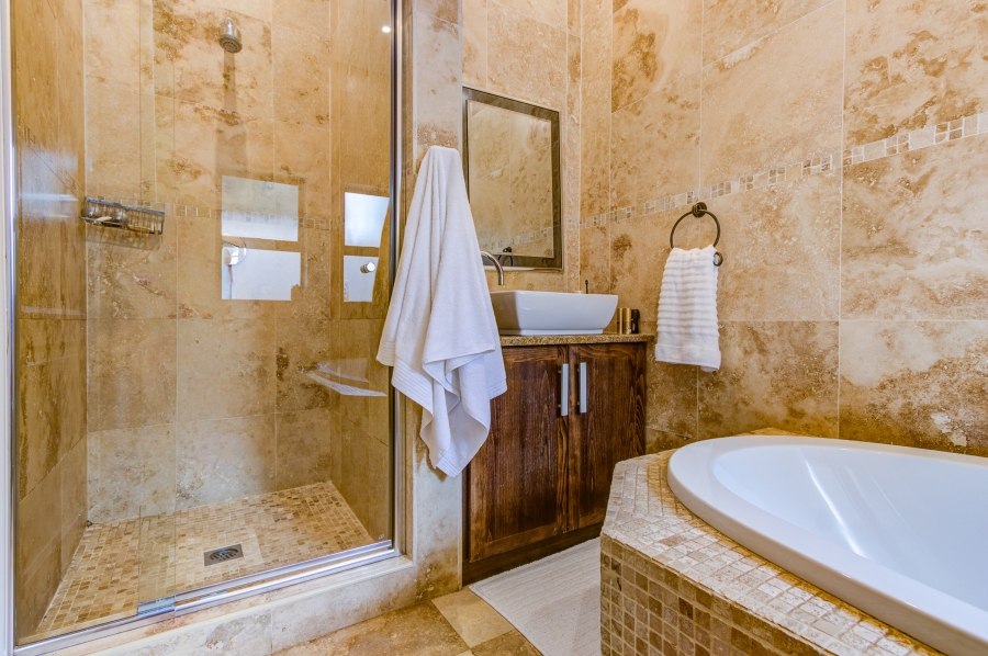 4 Bedroom Property for Sale in Serengeti Lifestyle Estate Gauteng