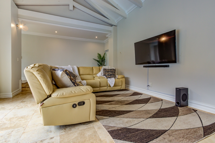 4 Bedroom Property for Sale in Serengeti Lifestyle Estate Gauteng