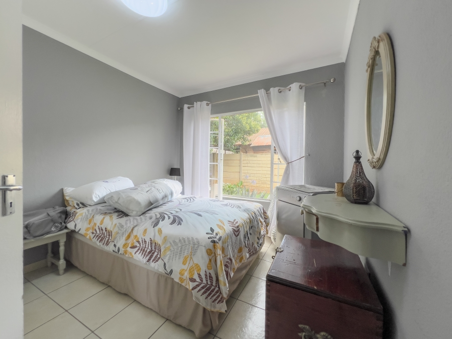 4 Bedroom Property for Sale in Glen Marais Gauteng