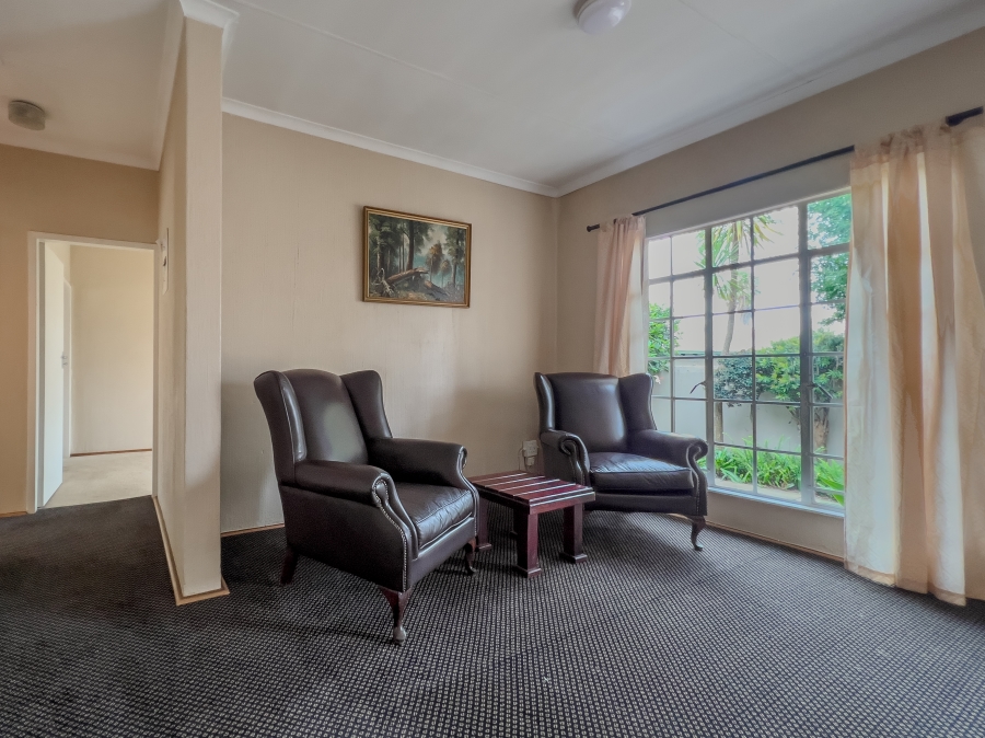 2 Bedroom Property for Sale in Glen Marais Gauteng