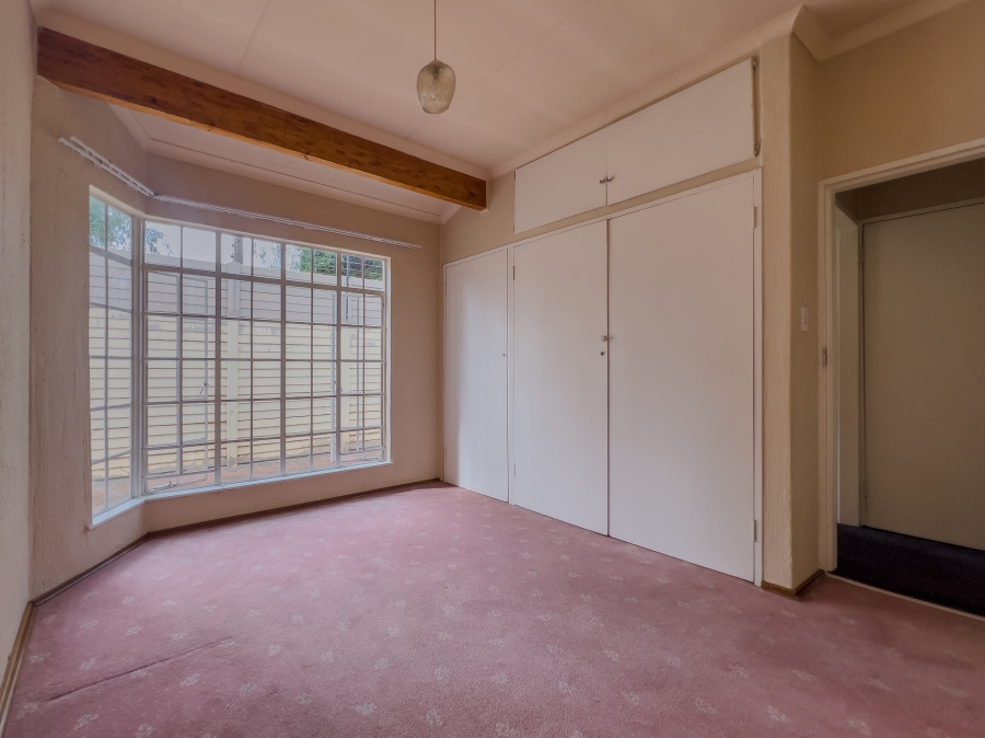 2 Bedroom Property for Sale in Glen Marais Gauteng