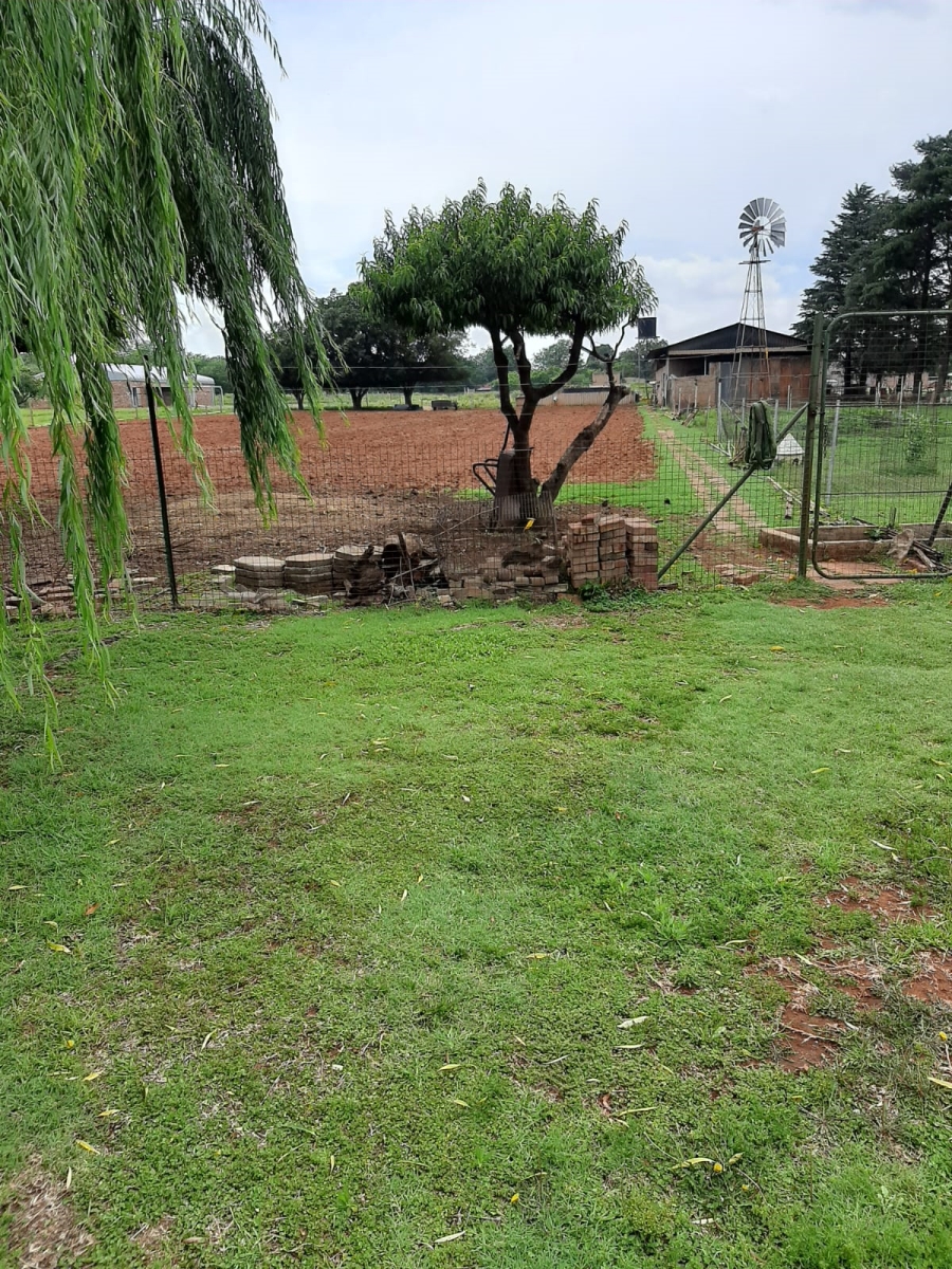 3 Bedroom Property for Sale in Mantevrede Gauteng