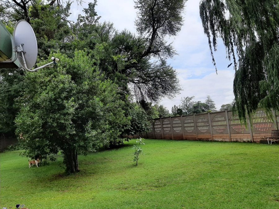 3 Bedroom Property for Sale in Mantevrede Gauteng