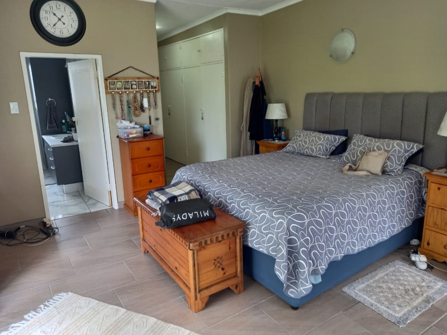 3 Bedroom Property for Sale in Mantevrede Gauteng