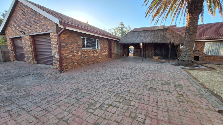 3 Bedroom Property for Sale in Waldrift Gauteng