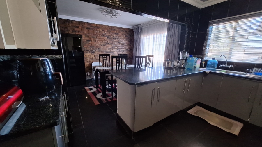3 Bedroom Property for Sale in Waldrift Gauteng