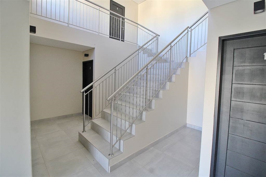 To Let 1 Bedroom Property for Rent in Bedfordview Gauteng