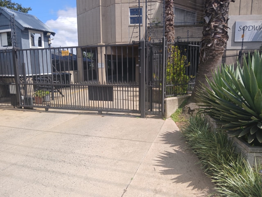 2 Bedroom Property for Sale in Primrose Hill Gauteng