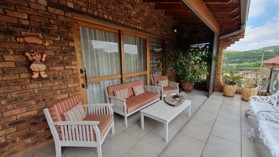 3 Bedroom Property for Sale in Mulbarton Gauteng