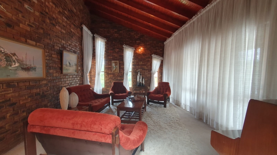 3 Bedroom Property for Sale in Mulbarton Gauteng