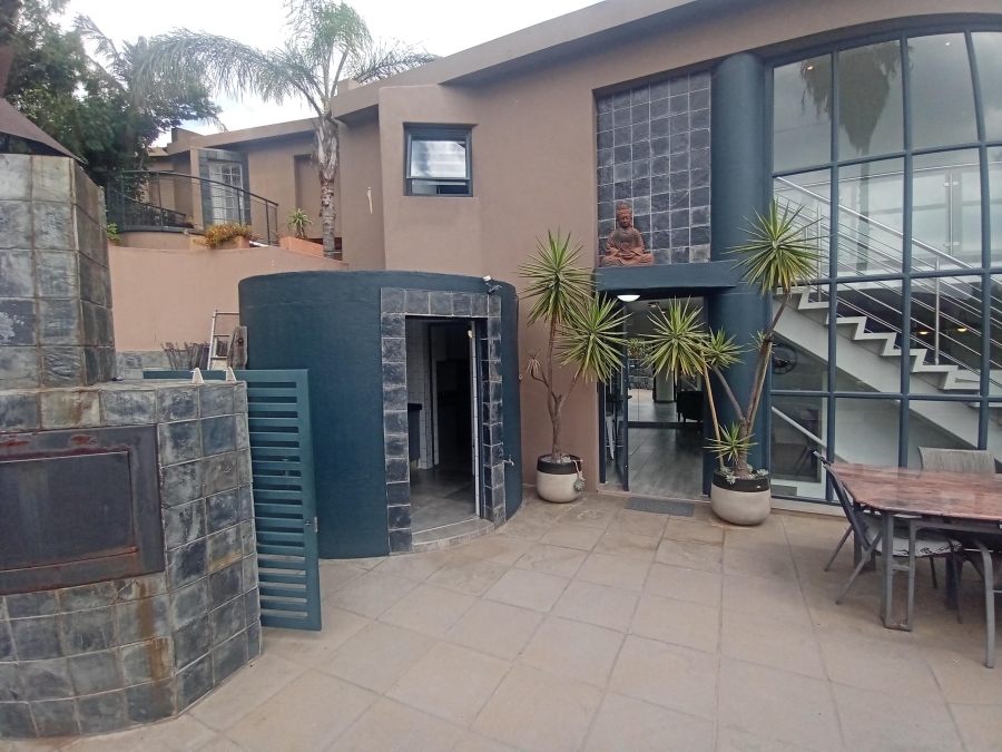 2 Bedroom Property for Sale in Bassonia Gauteng