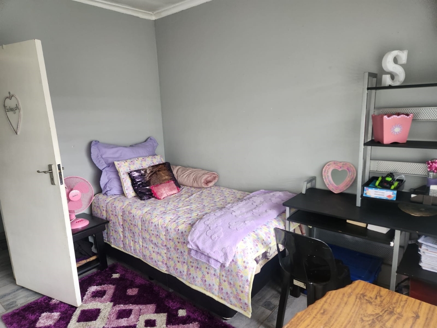 4 Bedroom Property for Sale in Evans Park Gauteng