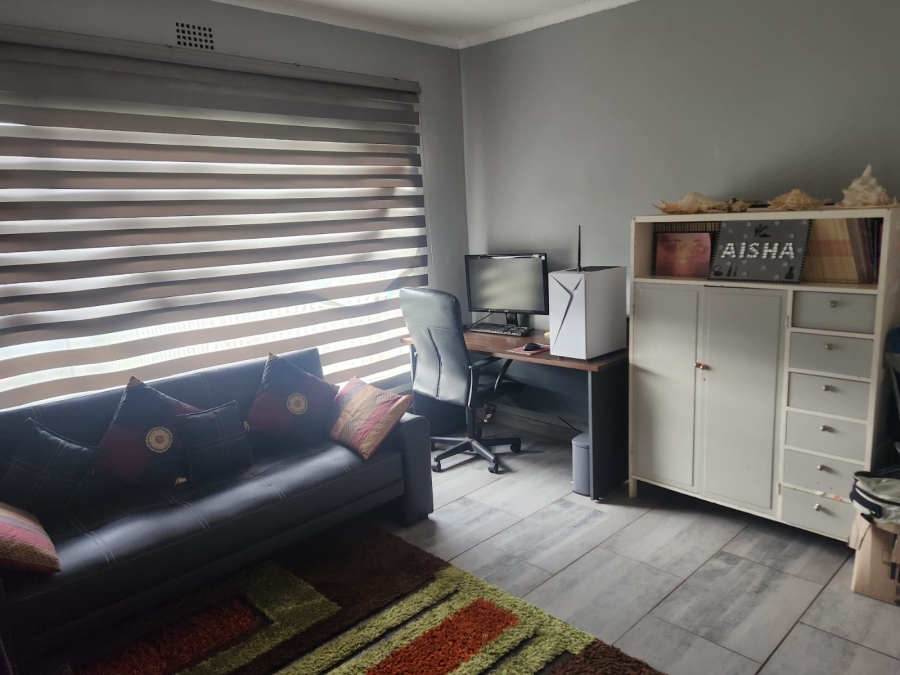 4 Bedroom Property for Sale in Evans Park Gauteng