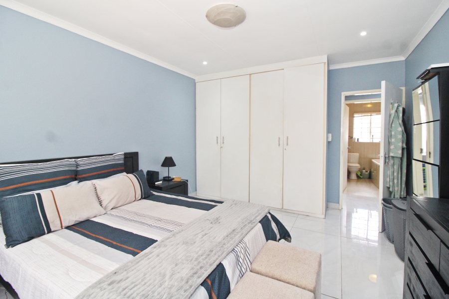 2 Bedroom Property for Sale in Klopperpark Gauteng