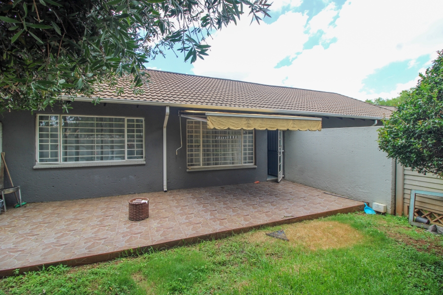 2 Bedroom Property for Sale in Klopperpark Gauteng