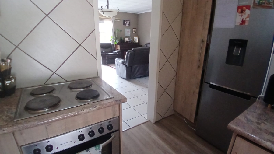 3 Bedroom Property for Sale in Primrose Hill Gauteng