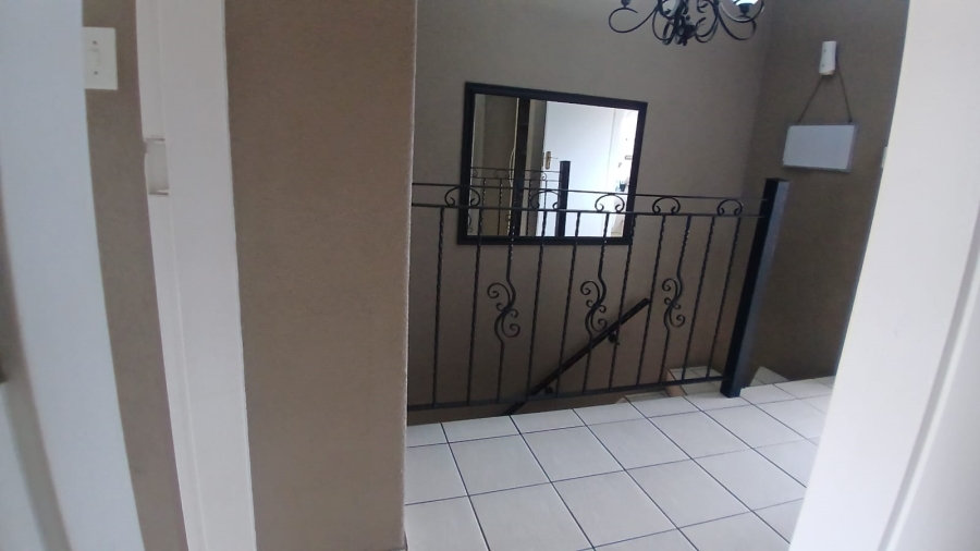 3 Bedroom Property for Sale in Primrose Hill Gauteng