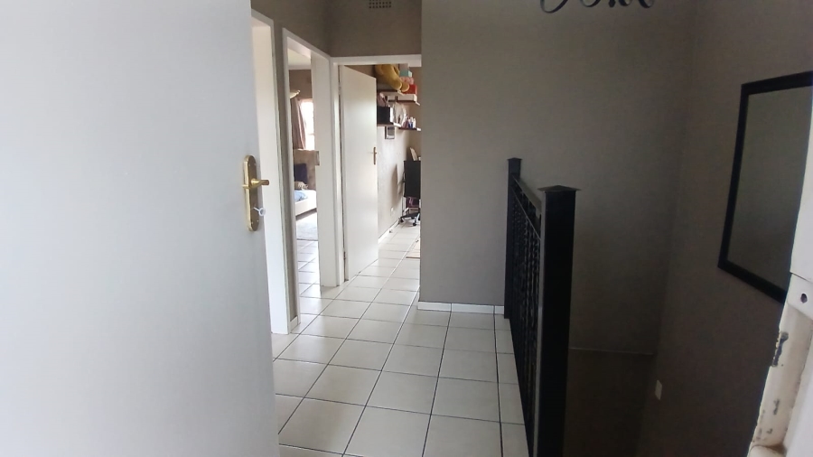 3 Bedroom Property for Sale in Primrose Hill Gauteng