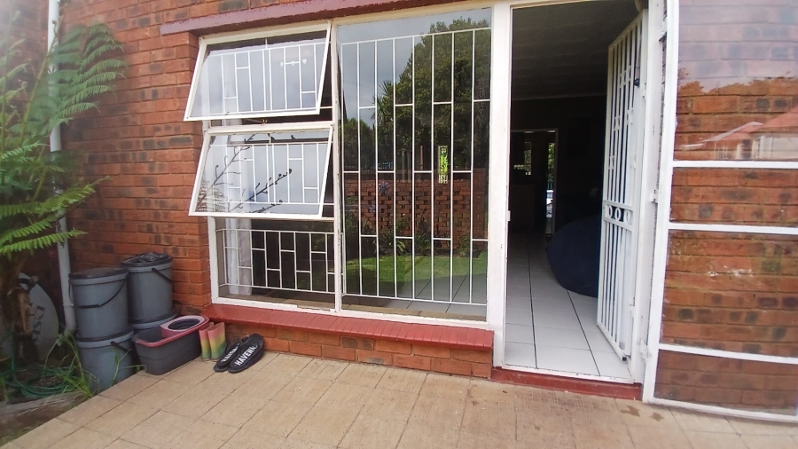 3 Bedroom Property for Sale in Primrose Hill Gauteng