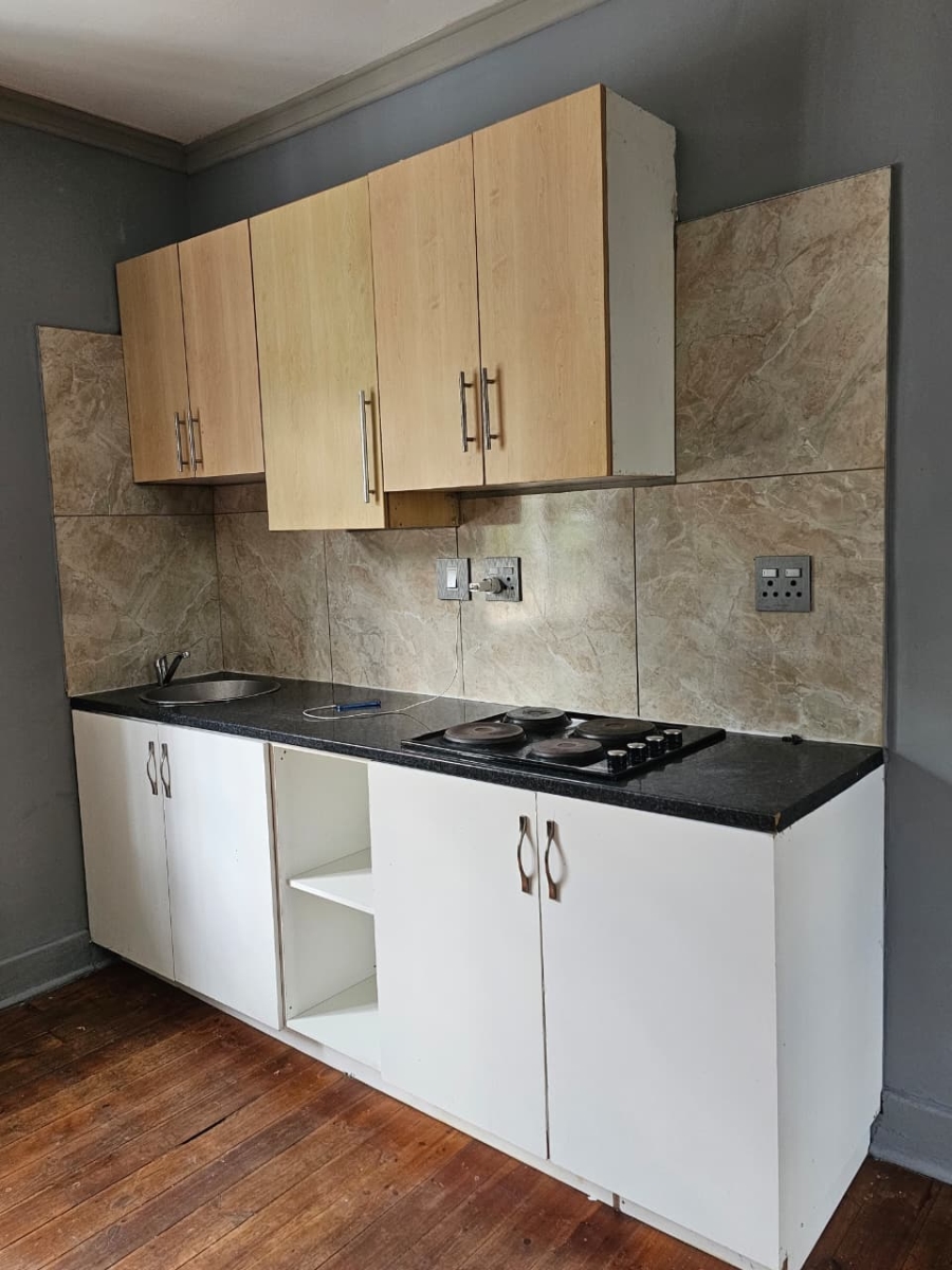 To Let 1 Bedroom Property for Rent in Observatory Gauteng