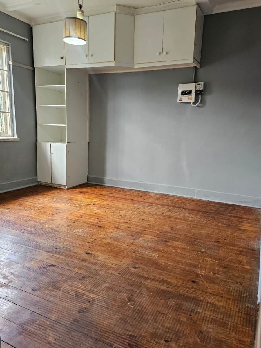 To Let 1 Bedroom Property for Rent in Observatory Gauteng