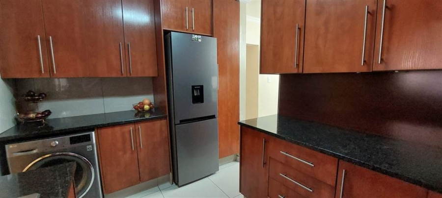 3 Bedroom Property for Sale in South Crest Gauteng