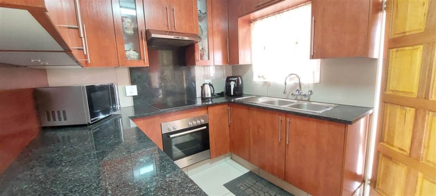 3 Bedroom Property for Sale in South Crest Gauteng