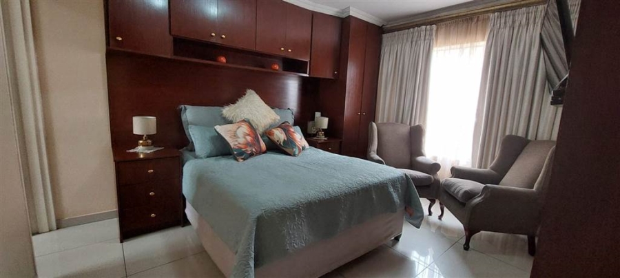 3 Bedroom Property for Sale in South Crest Gauteng