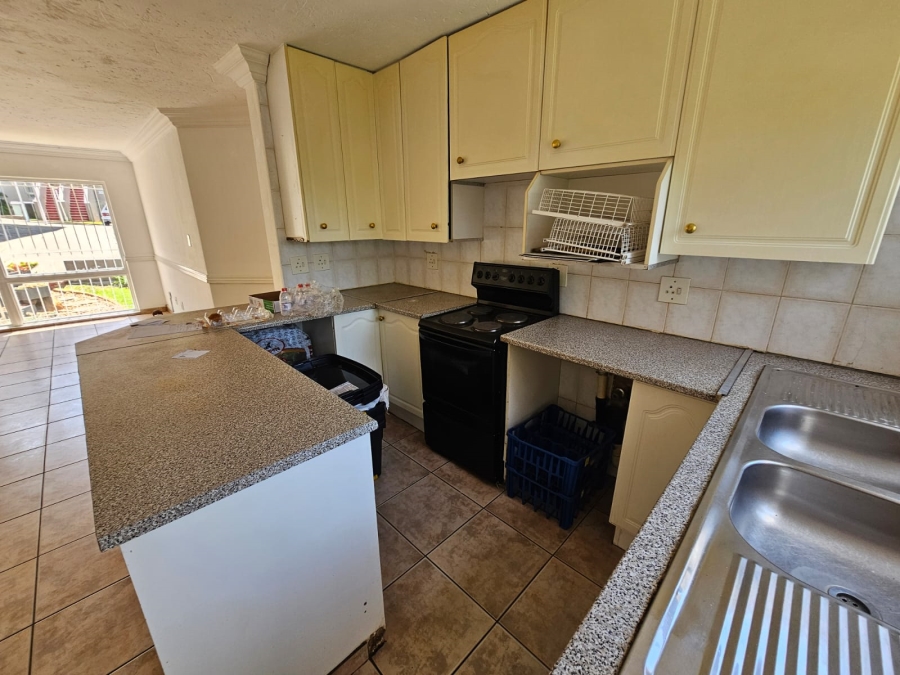 3 Bedroom Property for Sale in South Crest Gauteng