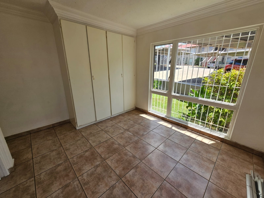 3 Bedroom Property for Sale in South Crest Gauteng