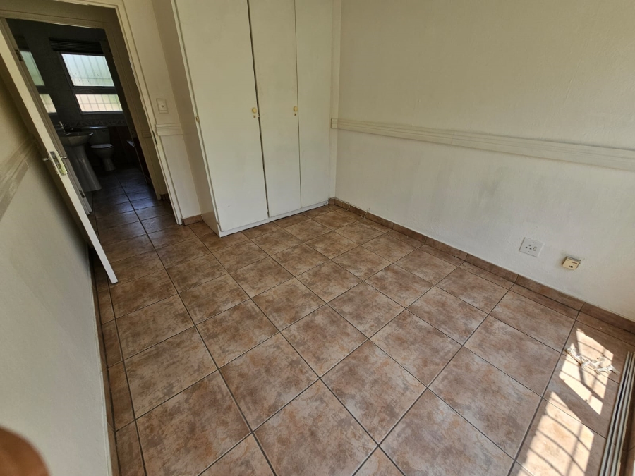 3 Bedroom Property for Sale in South Crest Gauteng