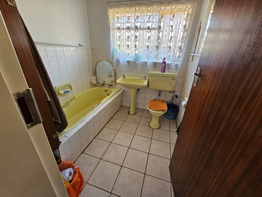 3 Bedroom Property for Sale in Florentia Gauteng