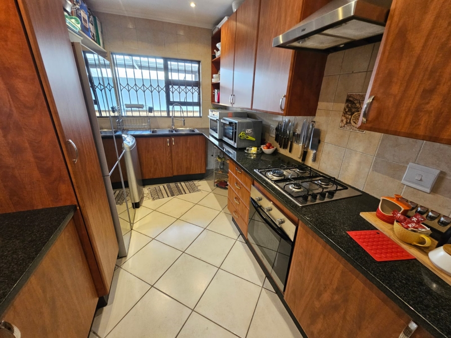 3 Bedroom Property for Sale in New Redruth Gauteng