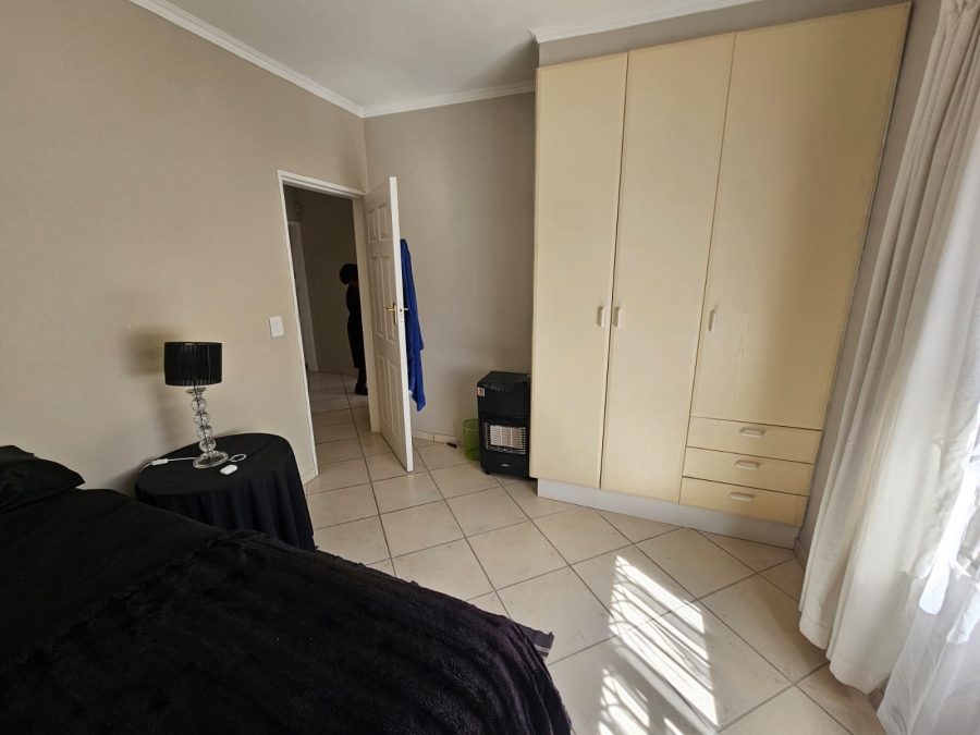 3 Bedroom Property for Sale in New Redruth Gauteng