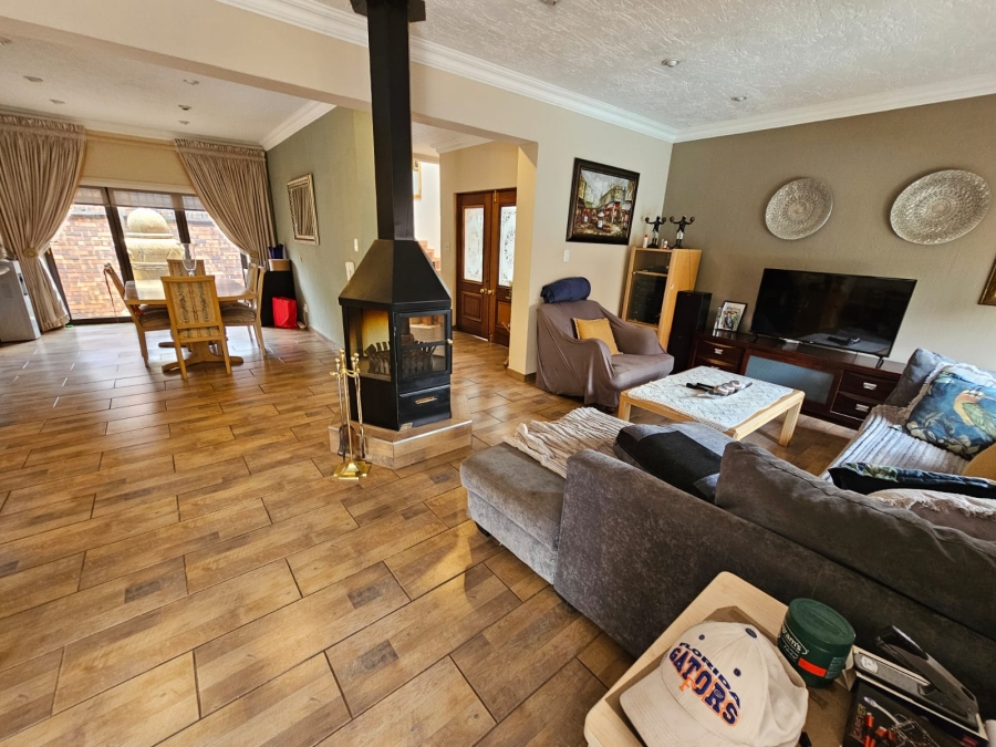 3 Bedroom Property for Sale in Meyersdal Gauteng