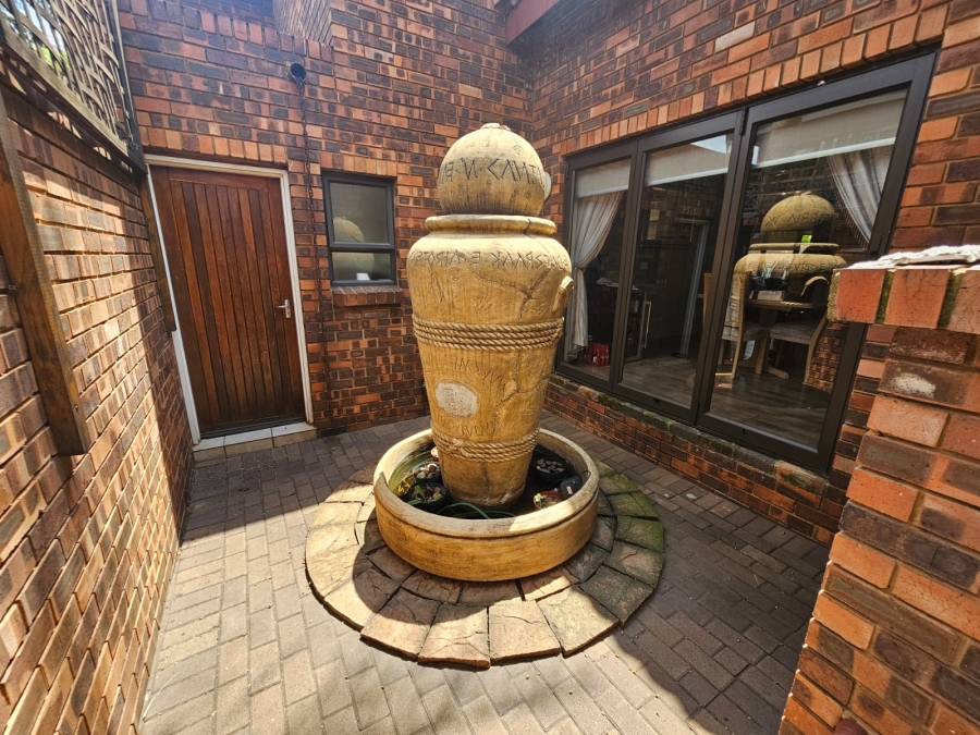 3 Bedroom Property for Sale in Meyersdal Gauteng