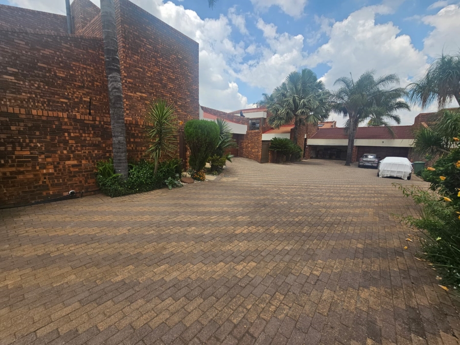 3 Bedroom Property for Sale in Meyersdal Gauteng
