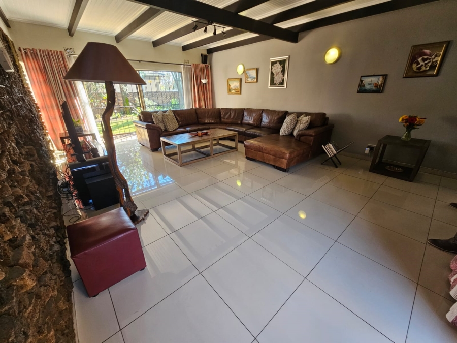 4 Bedroom Property for Sale in Brackenhurst Gauteng