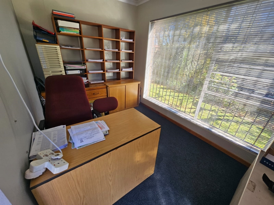 4 Bedroom Property for Sale in Brackenhurst Gauteng