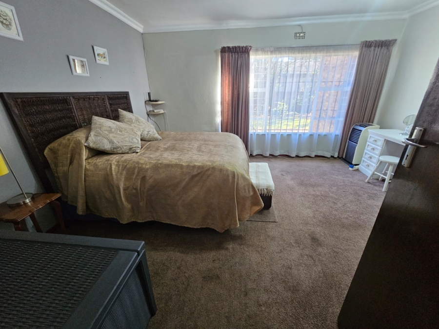 4 Bedroom Property for Sale in Brackenhurst Gauteng