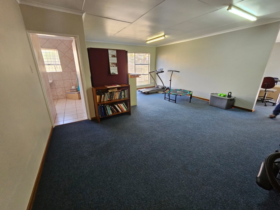 4 Bedroom Property for Sale in Brackenhurst Gauteng