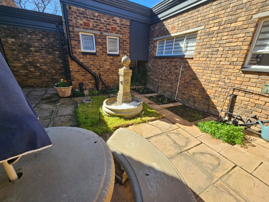 4 Bedroom Property for Sale in Brackenhurst Gauteng