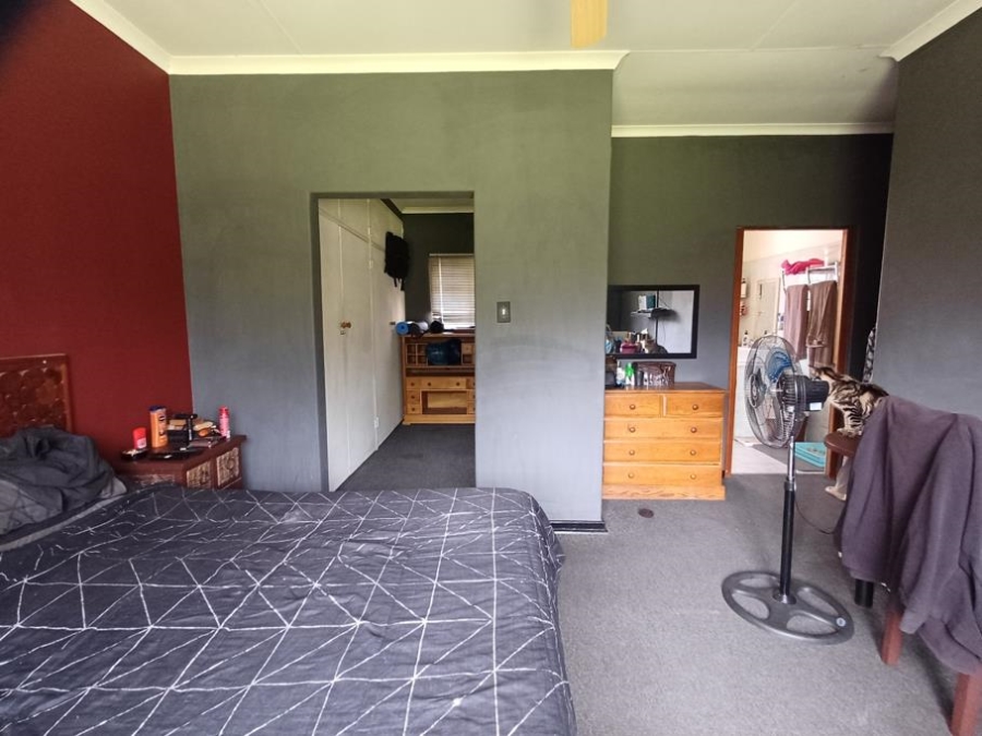 3 Bedroom Property for Sale in Brackendowns Gauteng