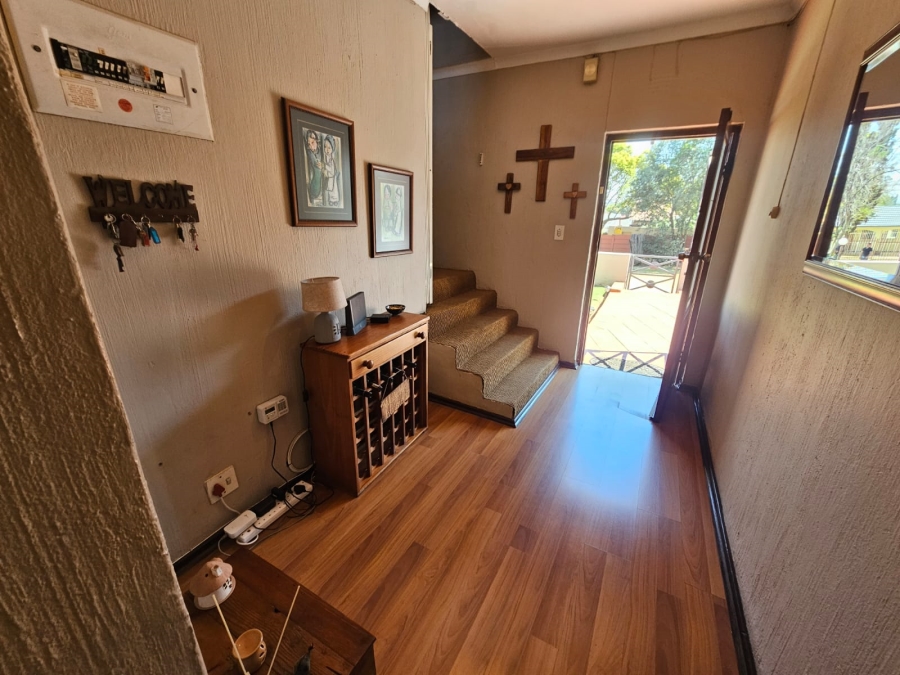 4 Bedroom Property for Sale in Brackendowns Gauteng