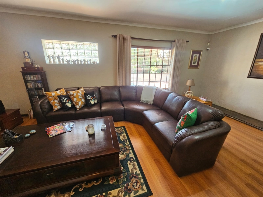 4 Bedroom Property for Sale in Brackendowns Gauteng