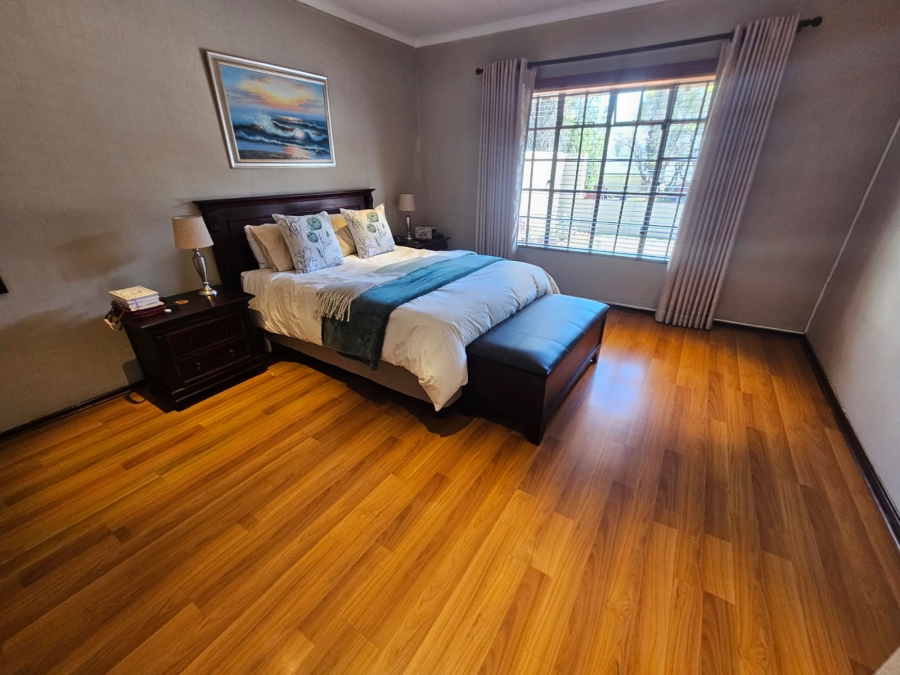 4 Bedroom Property for Sale in Brackendowns Gauteng